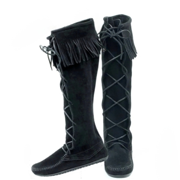 Minnetonka 1968 Blk Suede Front Lace Up Knee High Fringe Moccasin Boots 8-9 NWOT - Picture 15 of 16